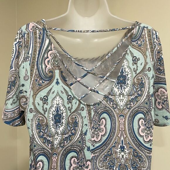 NWOT Pink Coconut Paisley Dress with pockets.  Size M medium 8/10 - Picture 5 of 8